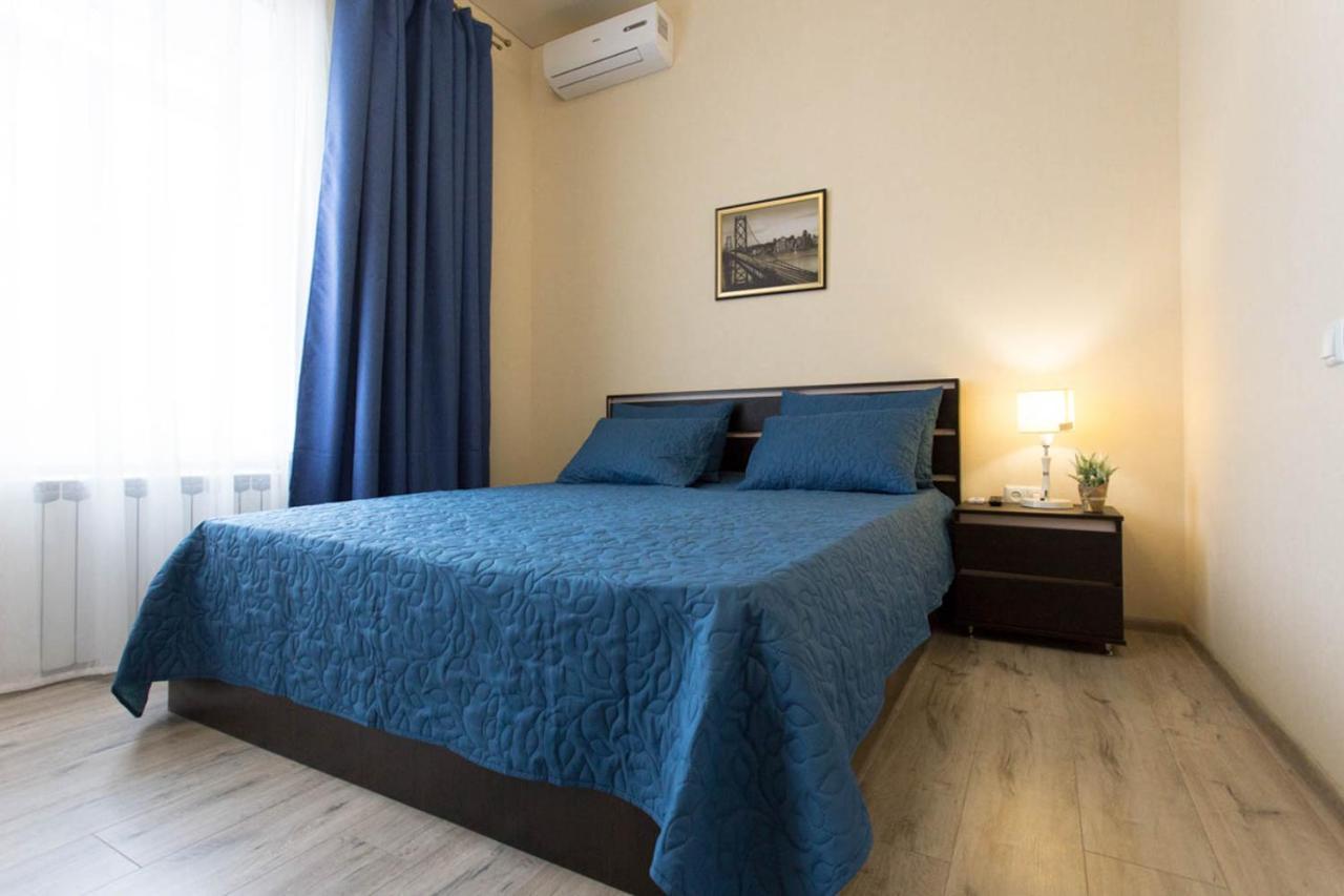 Modern Apartments In The Centre - Kuznechna Str. 26/4 Kharkiv Eksteriør billede