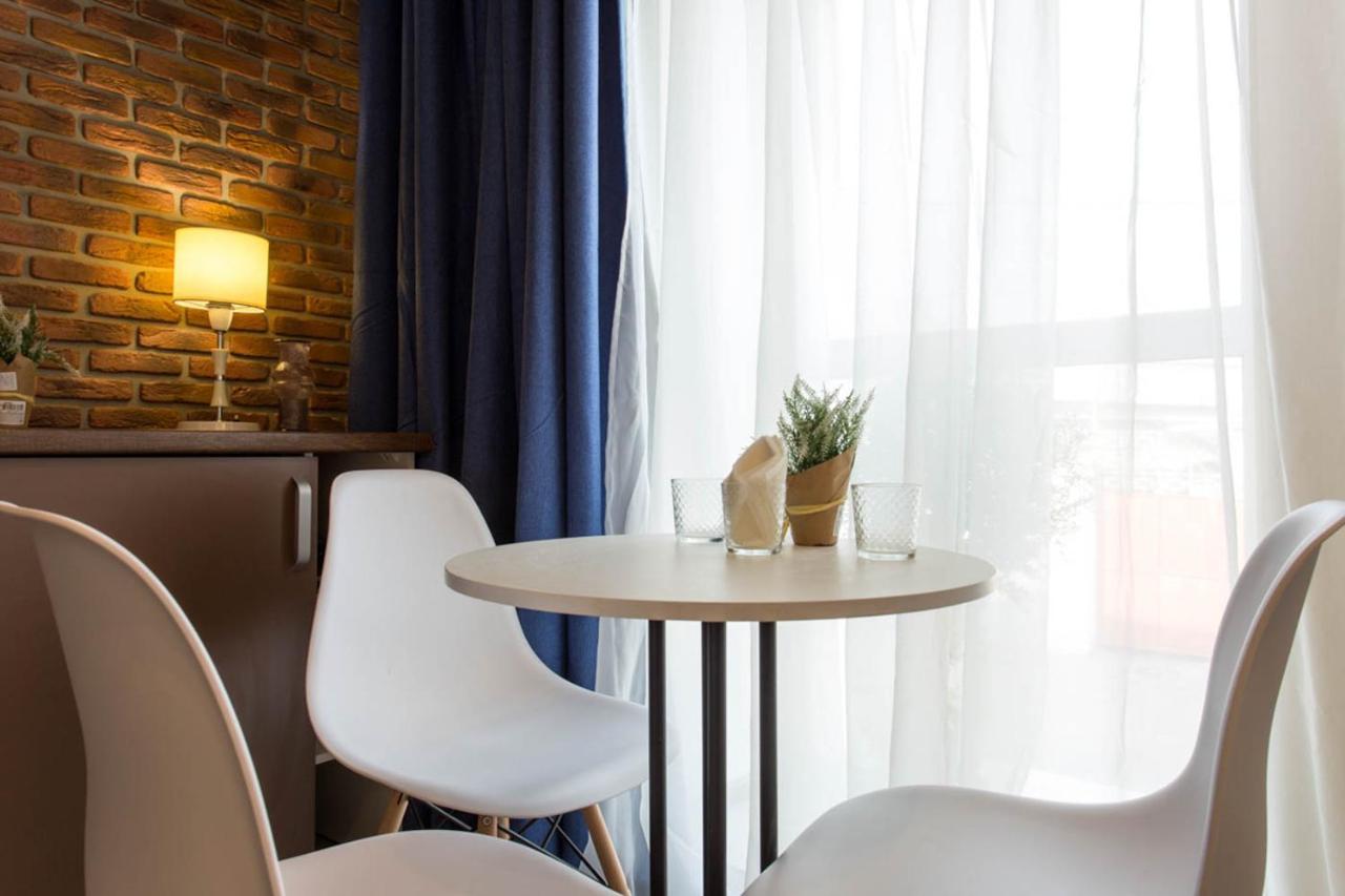 Modern Apartments In The Centre - Kuznechna Str. 26/4 Kharkiv Eksteriør billede